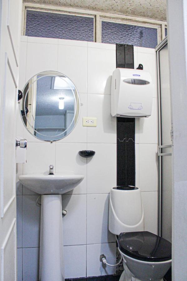 El Cable Hostal Manizales Exterior photo