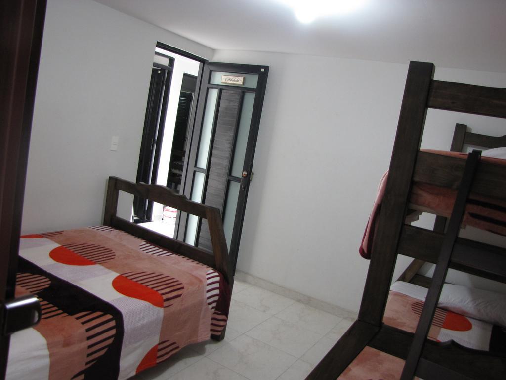 El Cable Hostal Manizales Exterior photo