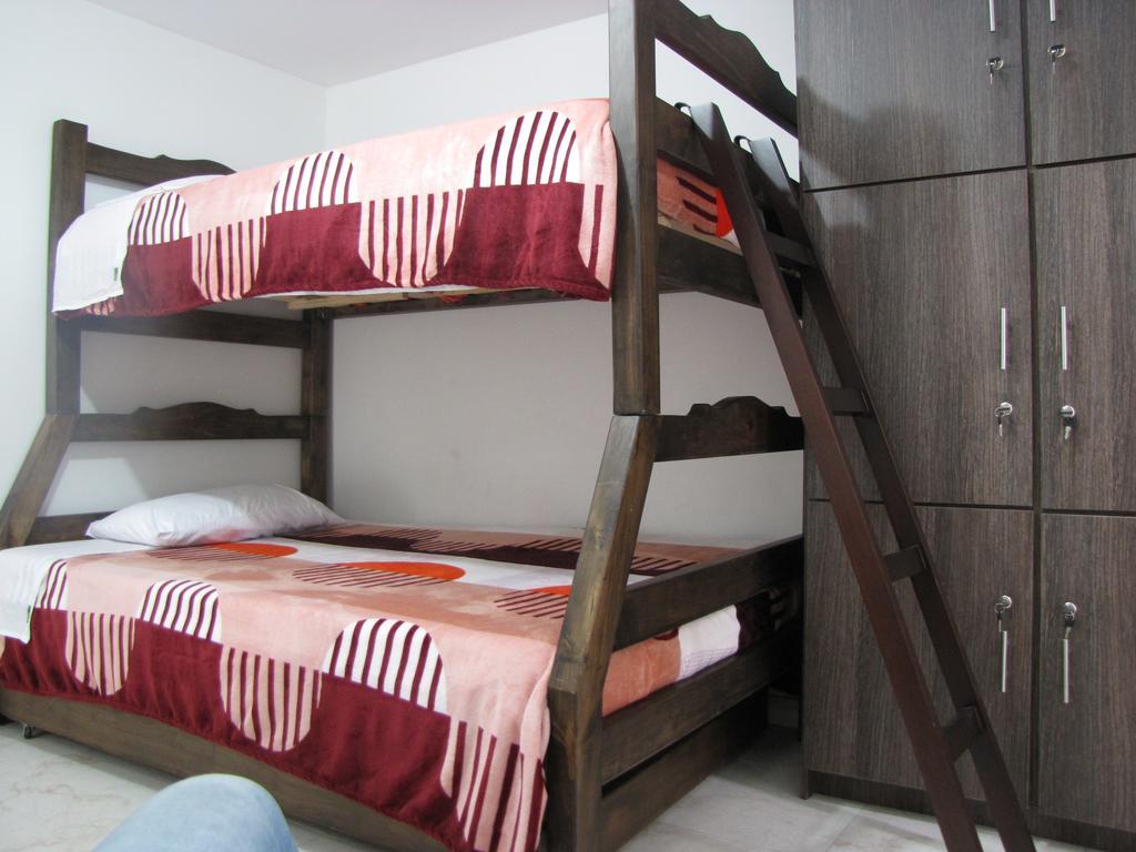 El Cable Hostal Manizales Exterior photo